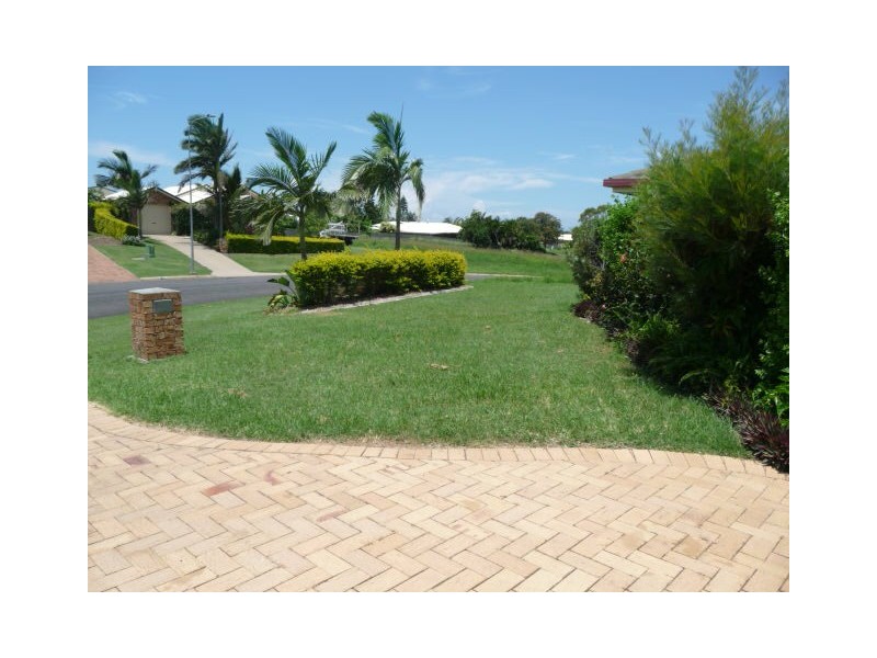 3 Plymouth Street, Bargara QLD 4670