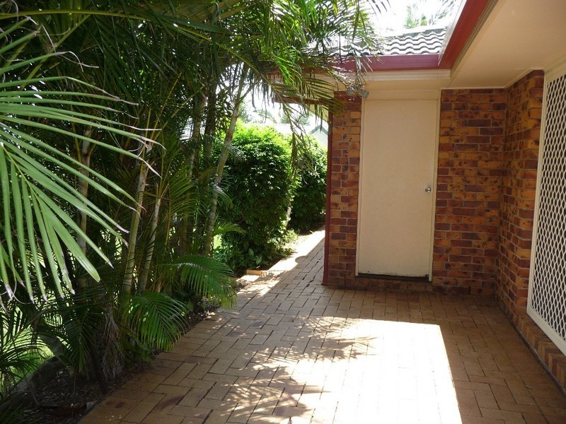 3 Plymouth Street, Bargara QLD 4670