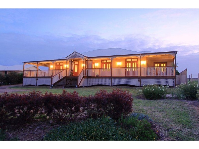 34 Spinnaker Boulevarde, Innes Park QLD 4670