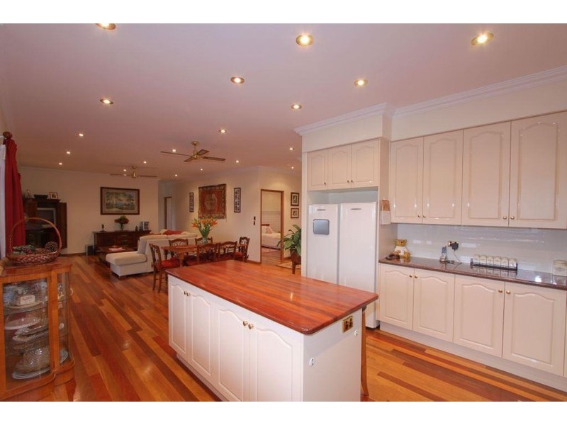 34 Spinnaker Boulevarde, Innes Park QLD 4670