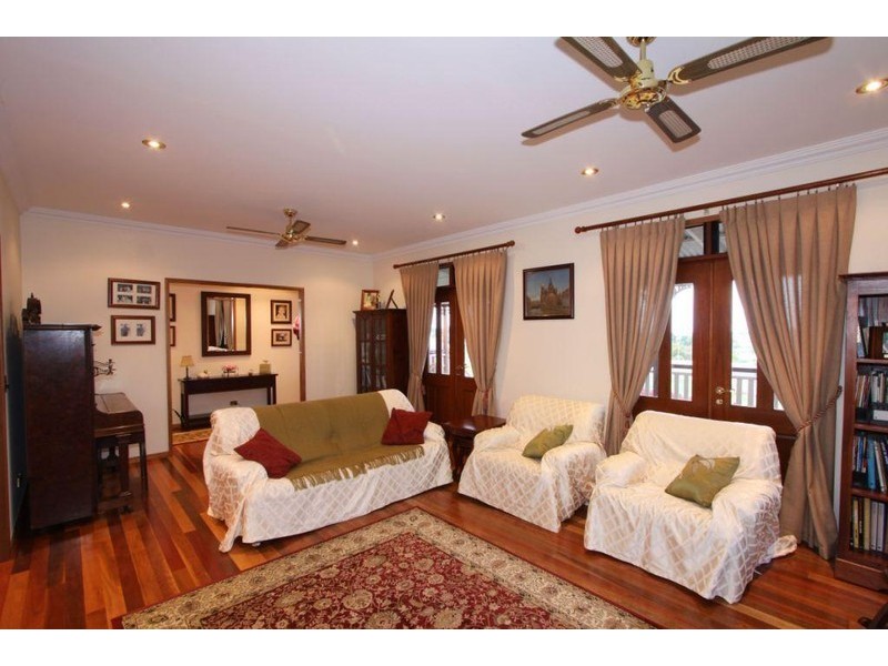 34 Spinnaker Boulevarde, Innes Park QLD 4670