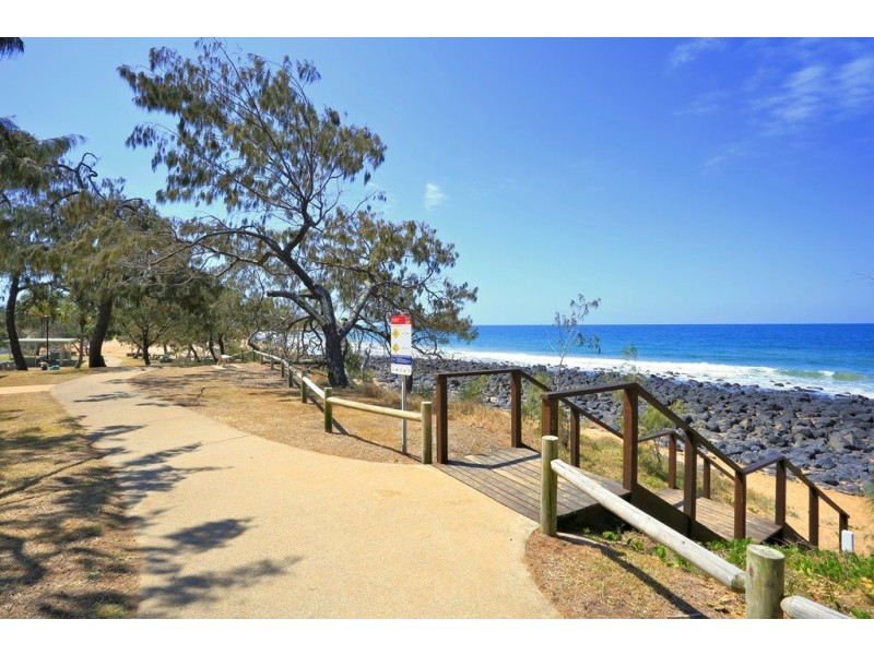 2 Evas Way, Bargara QLD 4670