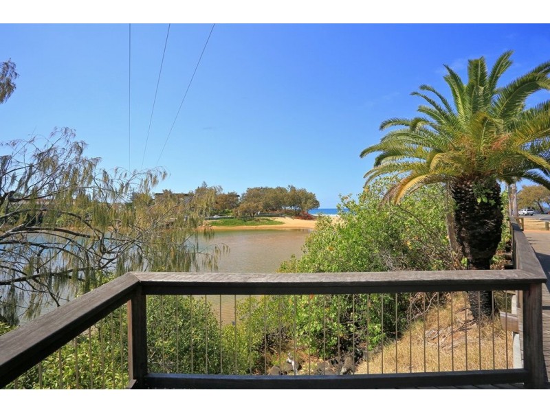 2 Evas Way, Bargara QLD 4670