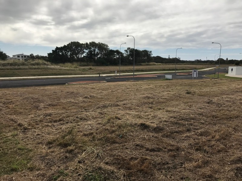 2 Evas Way, Bargara QLD 4670