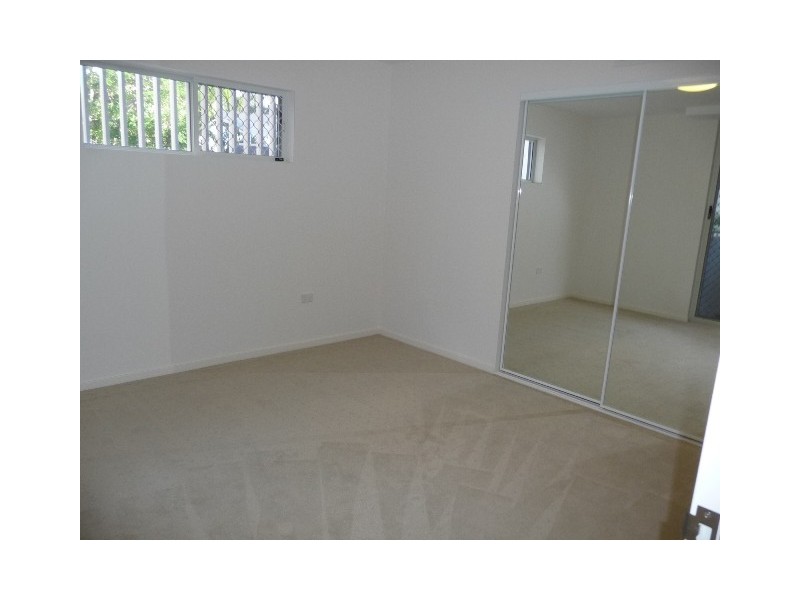 Unit 101 Silverpoint,47 Esplanade, Bargara QLD 4670