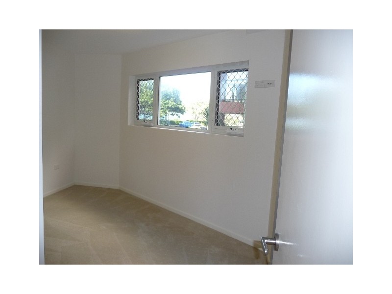 Unit 101 Silverpoint,47 Esplanade, Bargara QLD 4670
