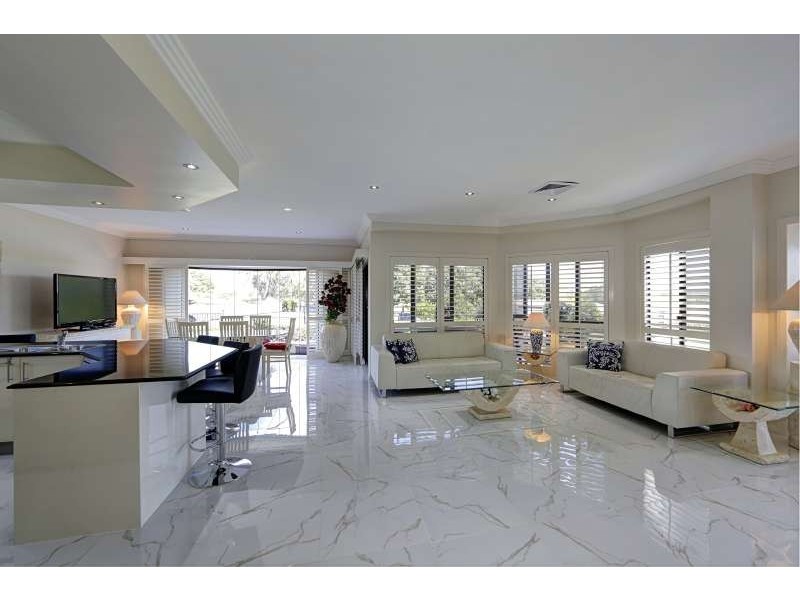 25 Coral Cove Drive, Coral Cove QLD 4670