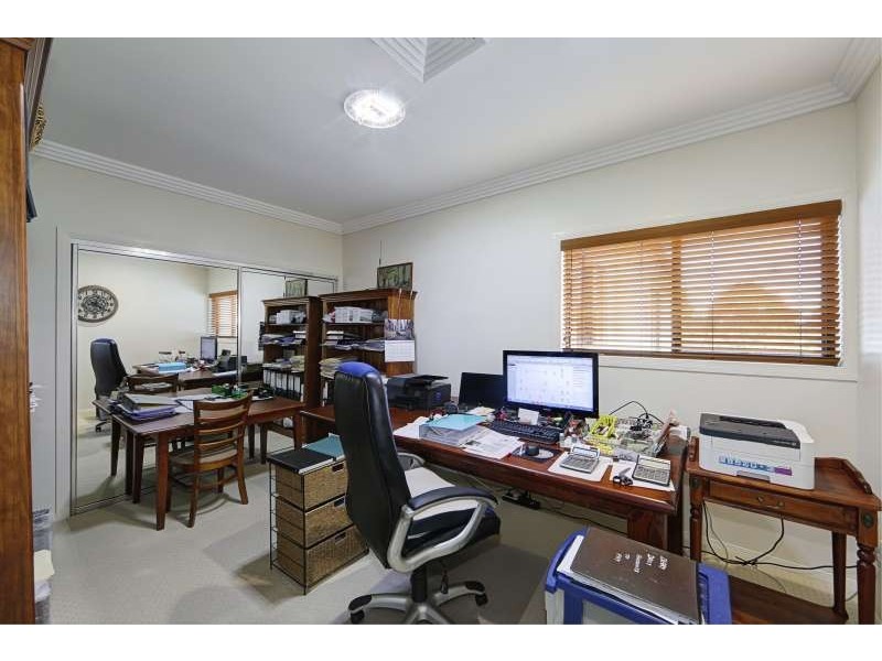 25 Coral Cove Drive, Coral Cove QLD 4670