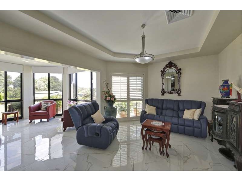 25 Coral Cove Drive, Coral Cove QLD 4670