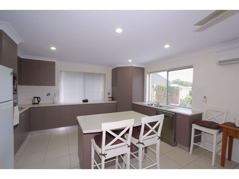 6 Poinciana Drive, Innes Park QLD 4670