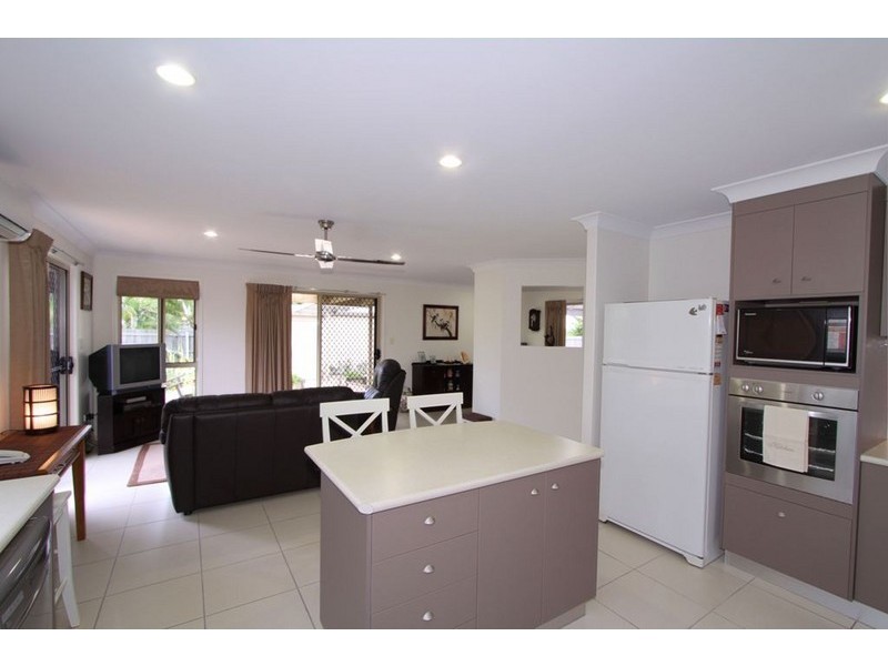 6 Poinciana Drive, Innes Park QLD 4670