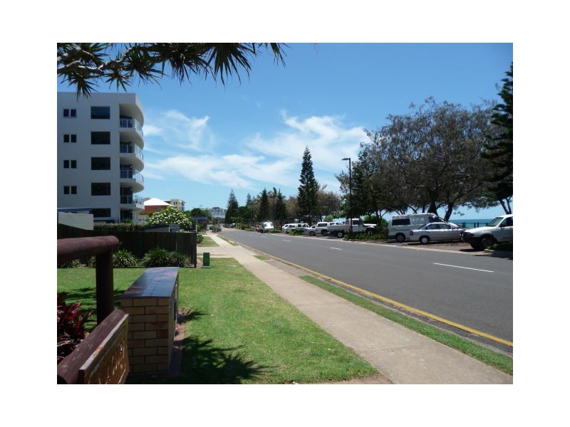 Unit 5, Marlua Court, 43 Esplanade,, Bargara QLD 4670