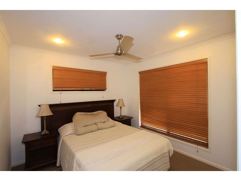 5 Garden View Court, Kalkie QLD 4670