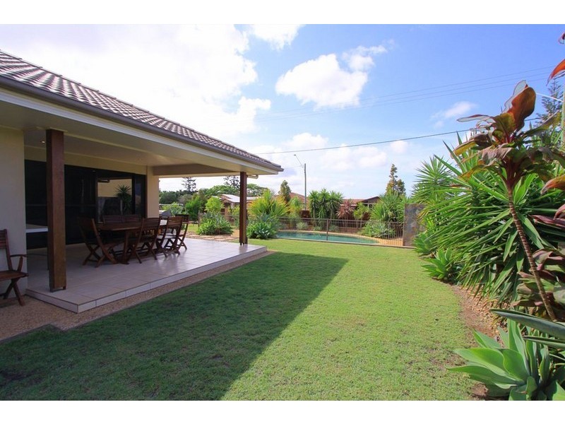 5 Garden View Court, Kalkie QLD 4670