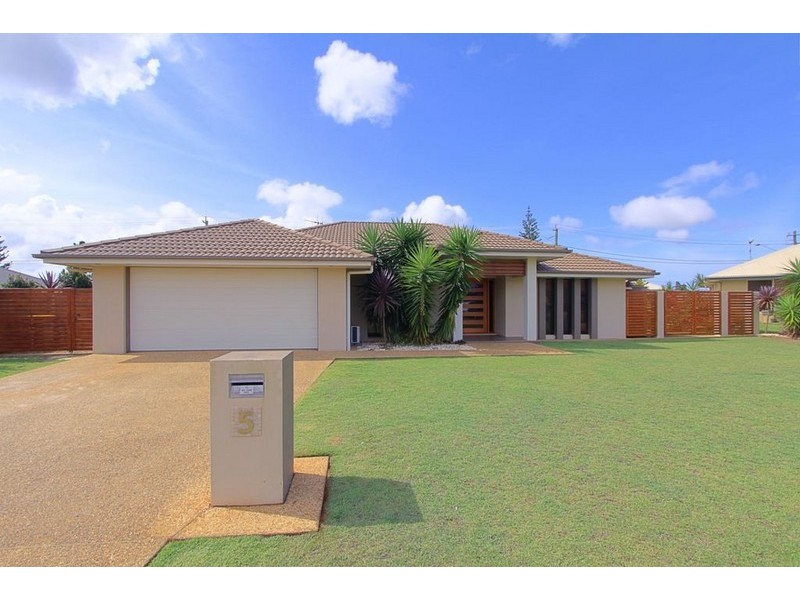 5 Garden View Court, Kalkie QLD 4670
