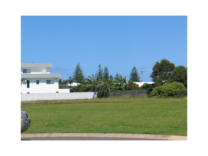 3 Moray Court, Bargara QLD 4670