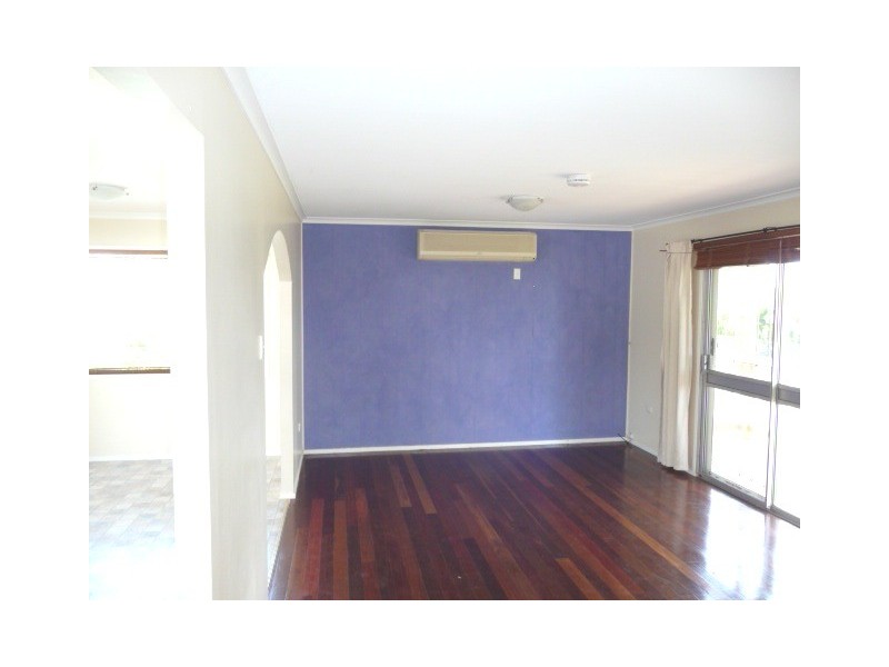 38 Wave Street, Burnett Heads QLD 4670