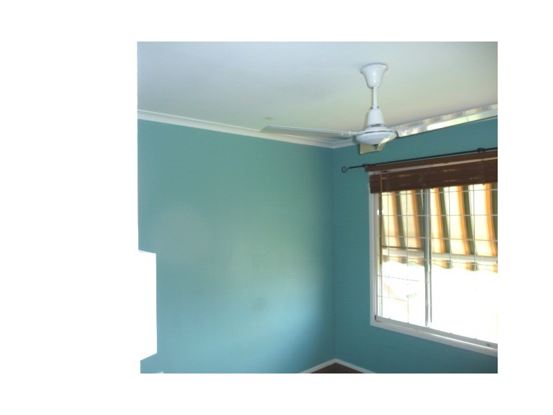 38 Wave Street, Burnett Heads QLD 4670