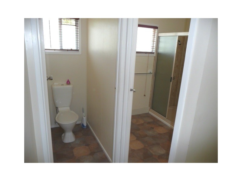 38 Wave Street, Burnett Heads QLD 4670