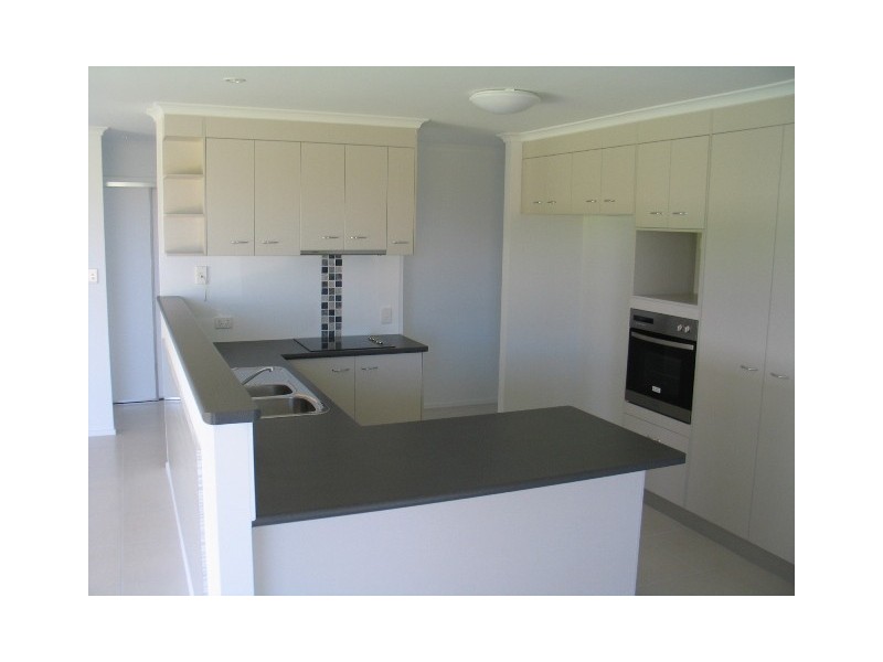 135 Fairway Drive, Bargara QLD 4670