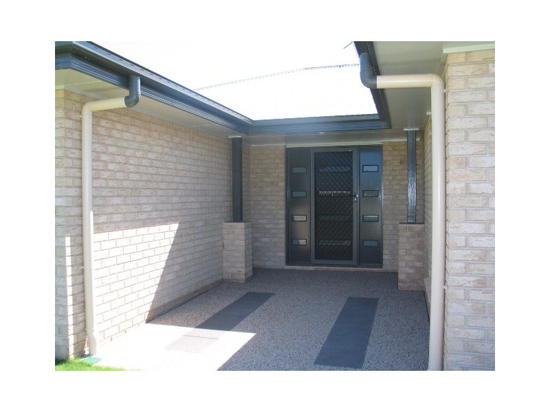 135 Fairway Drive, Bargara QLD 4670