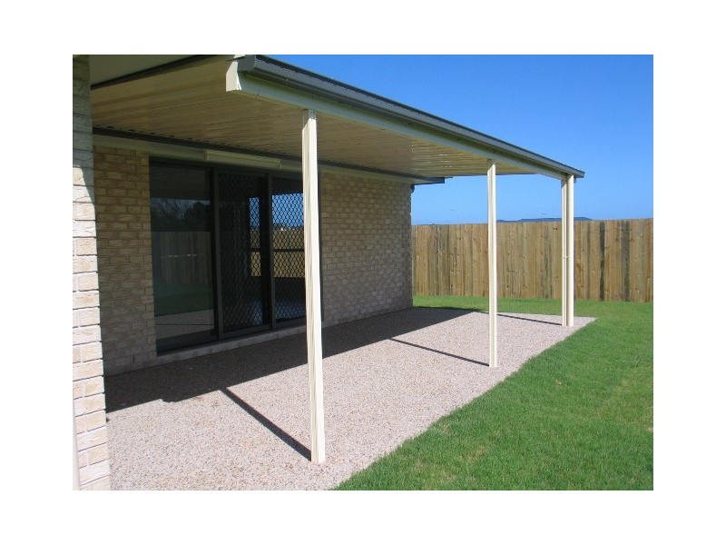 135 Fairway Drive, Bargara QLD 4670