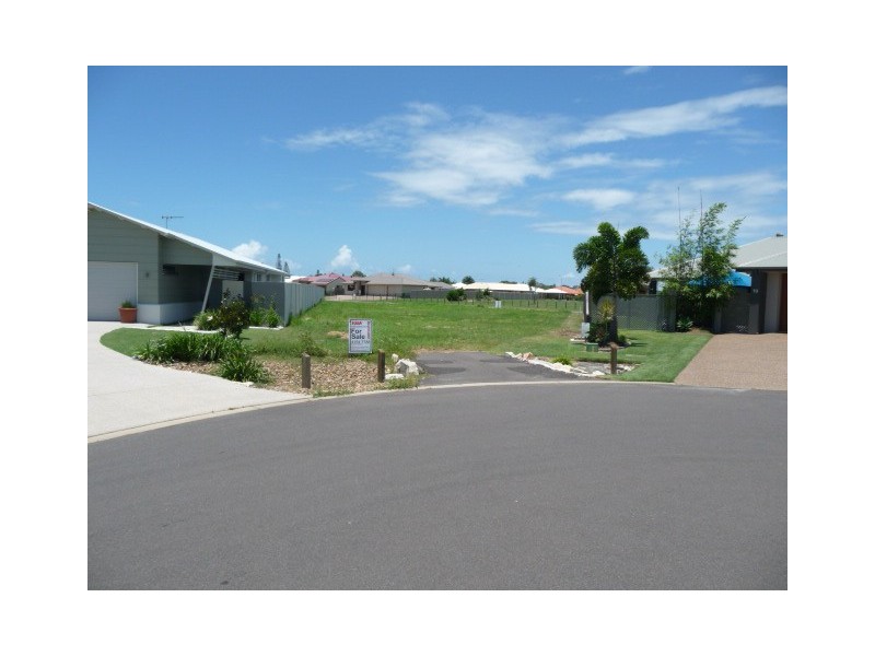 17 Trinity Close, Bargara QLD 4670