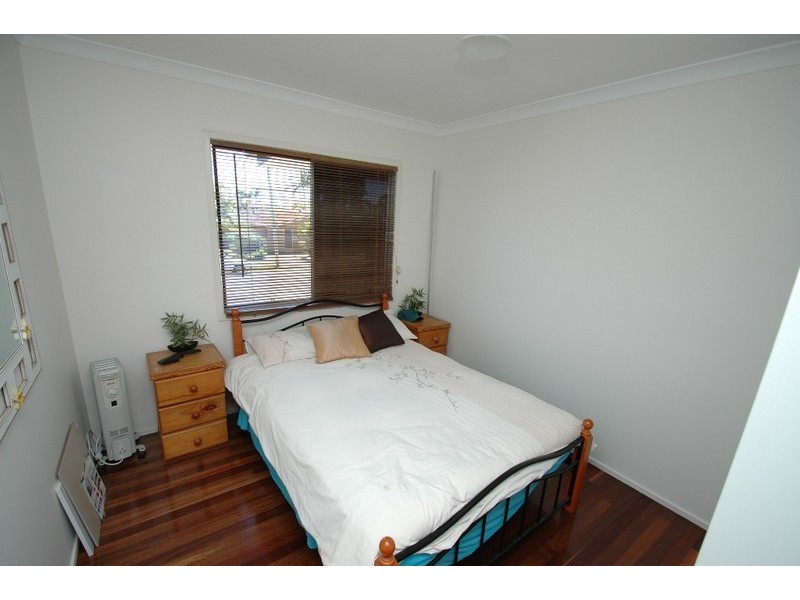 Avenell Heights QLD 4670