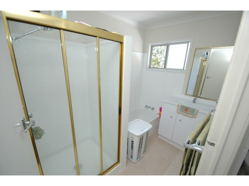 Avenell Heights QLD 4670