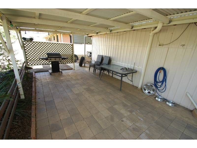 Avenell Heights QLD 4670