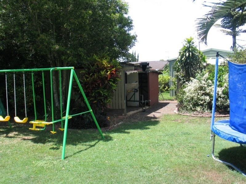 Avenell Heights QLD 4670