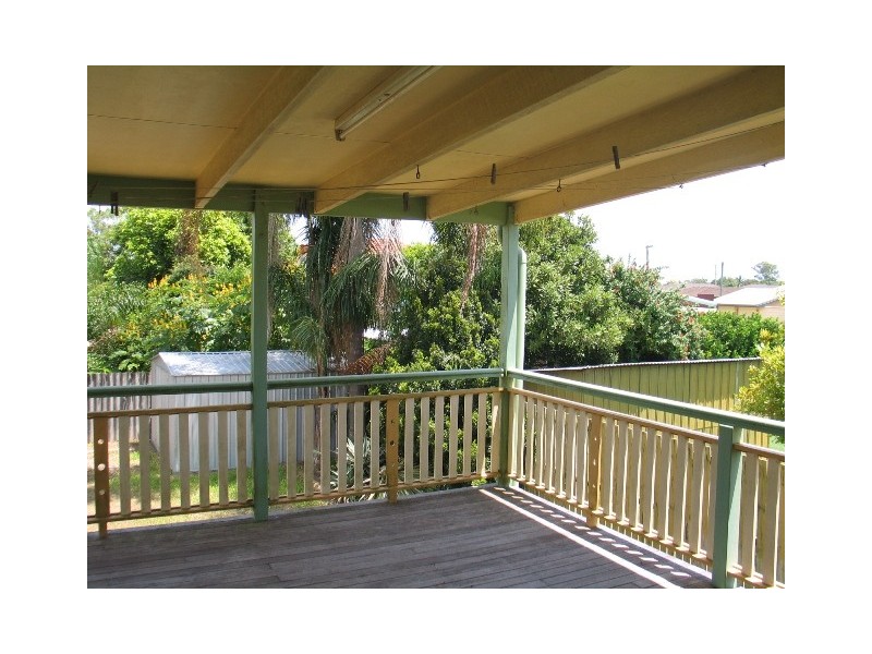 38 Anderson Street, Avenell Heights QLD 4670