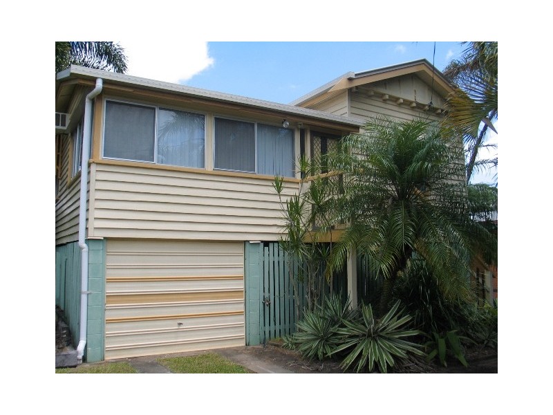 38 Anderson Street, Avenell Heights QLD 4670