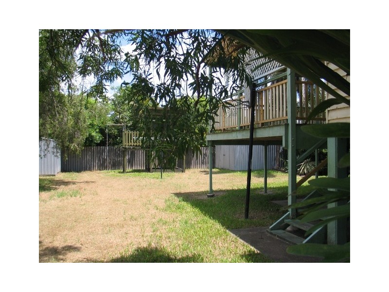 38 Anderson Street, Avenell Heights QLD 4670