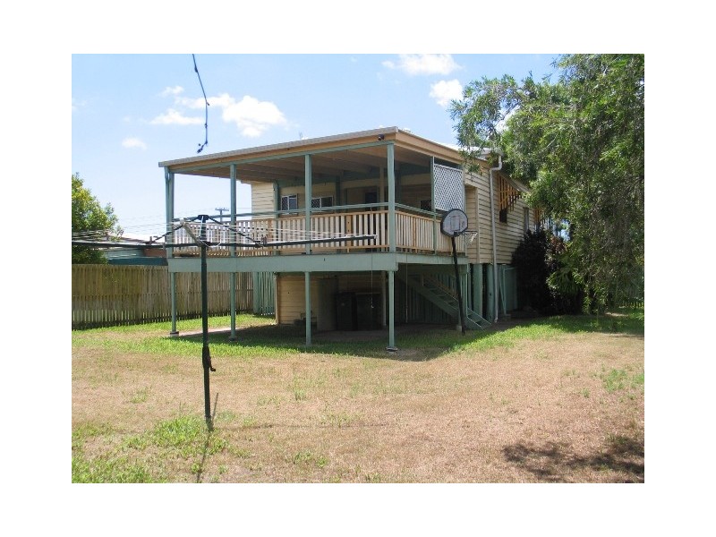 38 Anderson Street, Avenell Heights QLD 4670