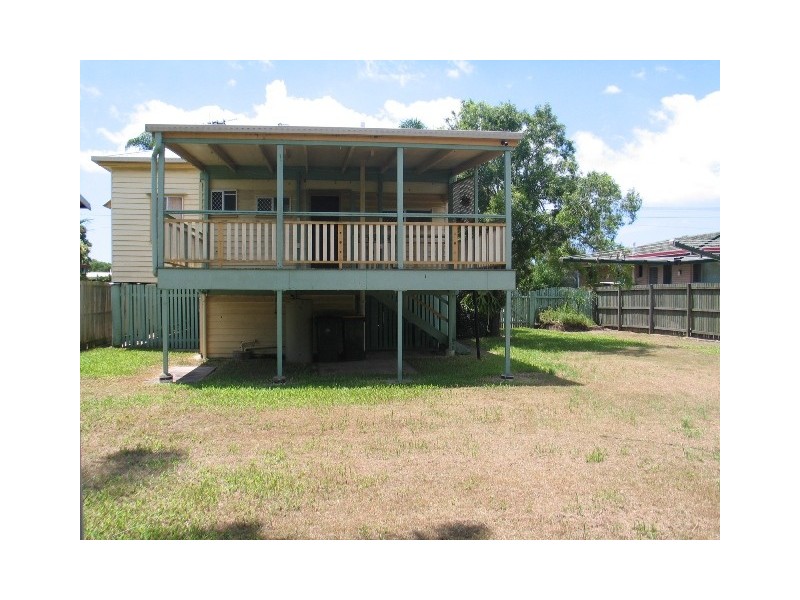 38 Anderson Street, Avenell Heights QLD 4670