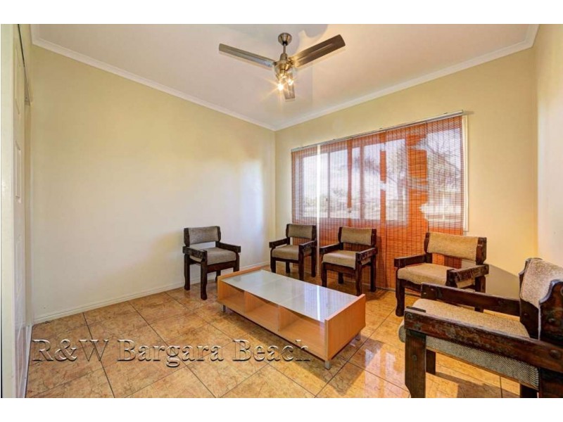 25 Emperor Drive, Elliott Heads QLD 4670