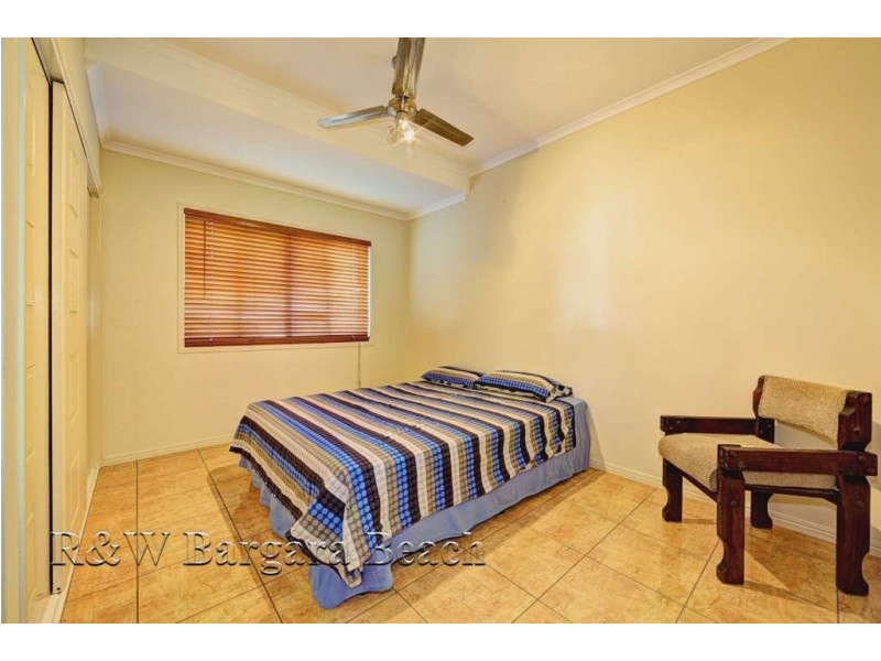 25 Emperor Drive, Elliott Heads QLD 4670