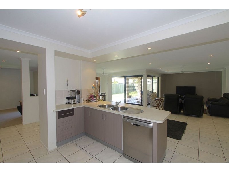 21 Breeze Drive, Bargara QLD 4670