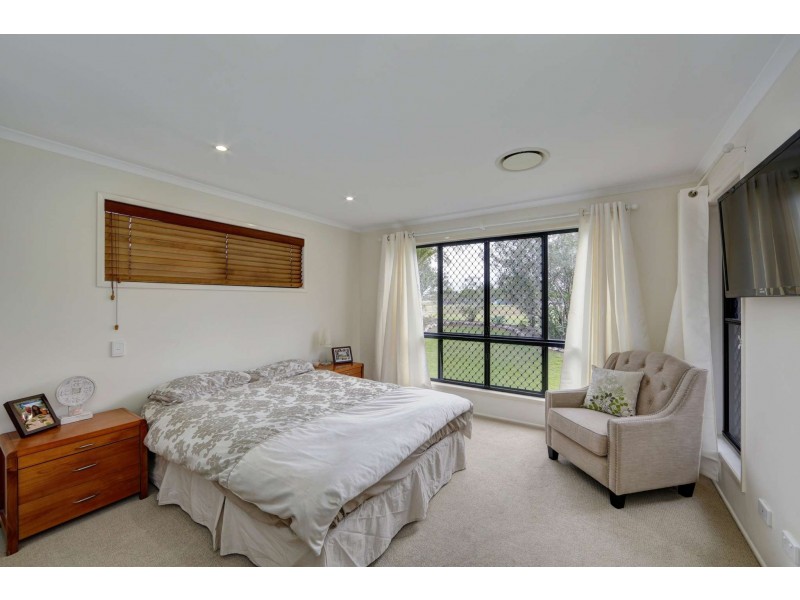 Villa 26, Chantelle Circuit, Coral Cove QLD 4670