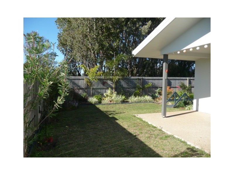 Villa 5—2 Savannah Court, Bargara QLD 4670
