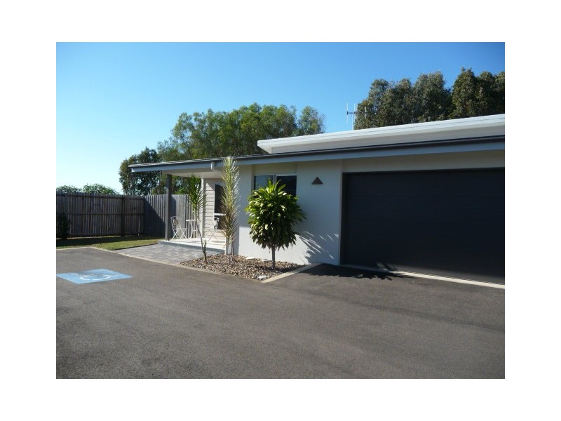 Villa 5—2 Savannah Court, Bargara QLD 4670