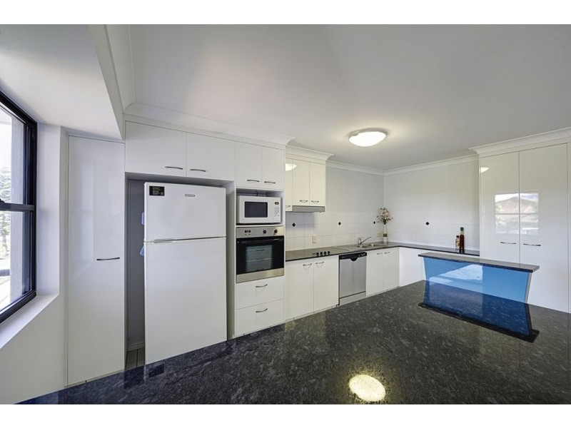 204/65 Esplanade, Bargara QLD 4670