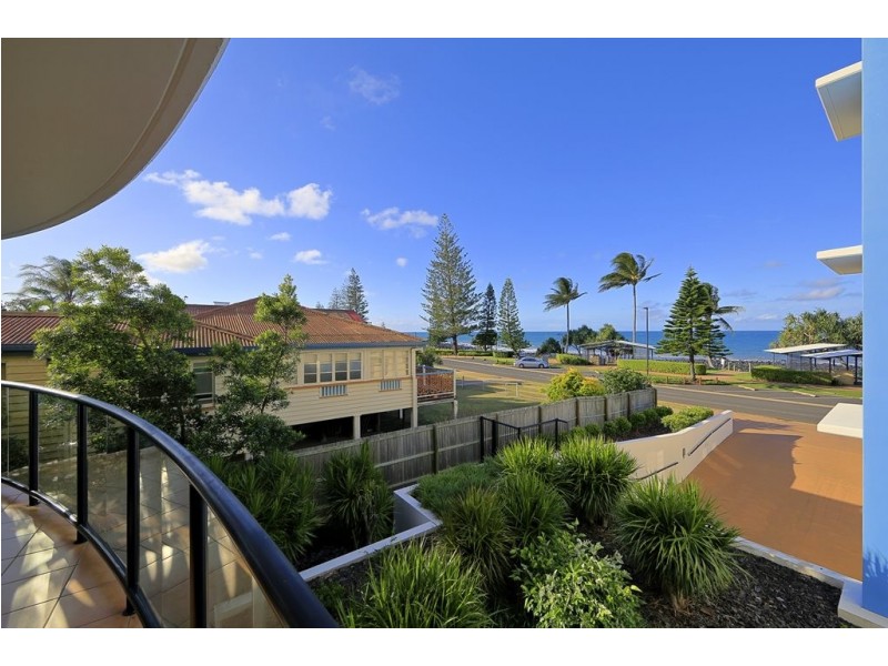 204/65 Esplanade, Bargara QLD 4670