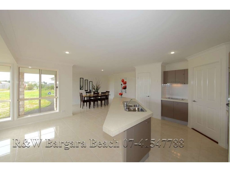 20 Avalon Street, Burnett Heads QLD 4670