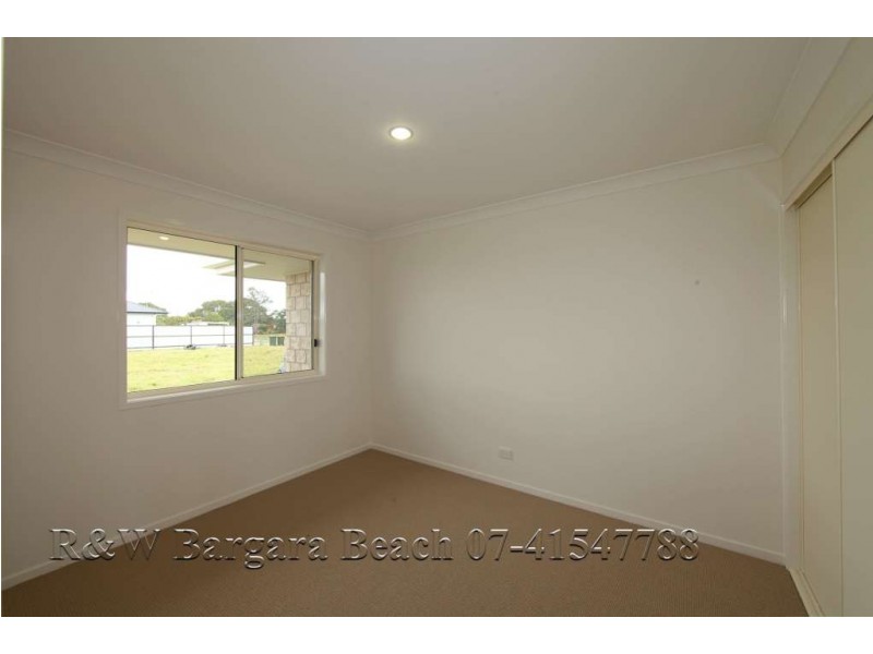 20 Avalon Street, Burnett Heads QLD 4670