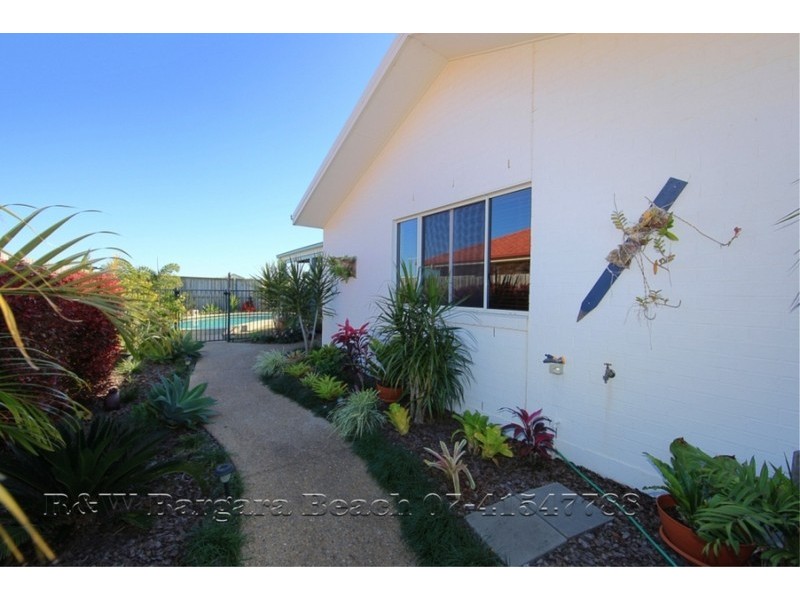 32 Explorers Way, Bargara QLD 4670