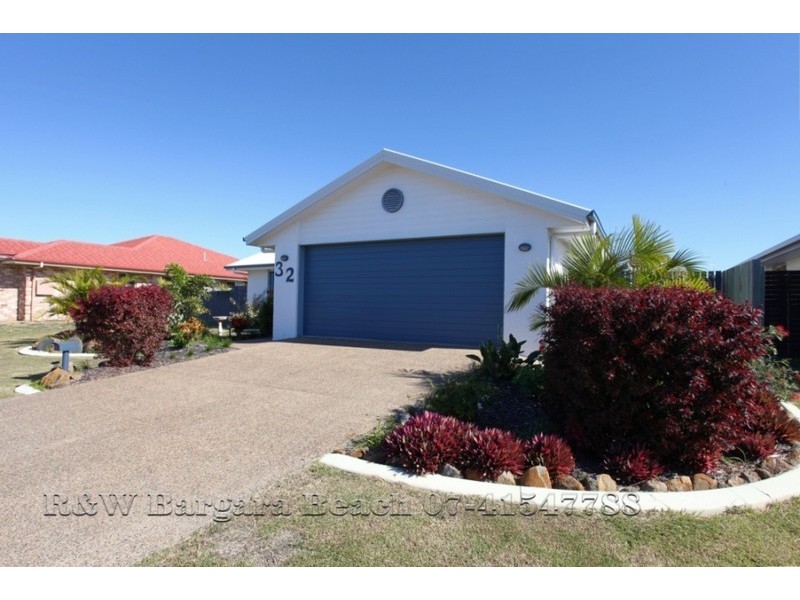 32 Explorers Way, Bargara QLD 4670