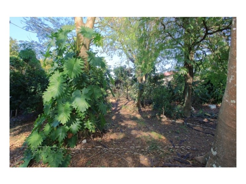 2-4 Sommerville St, Burnett Heads QLD 4670