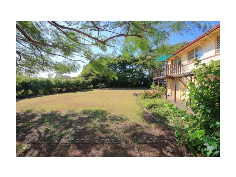 2-4 Sommerville St, Burnett Heads QLD 4670